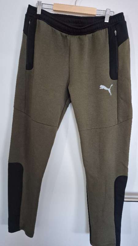 Puma joggingbuxur grænar