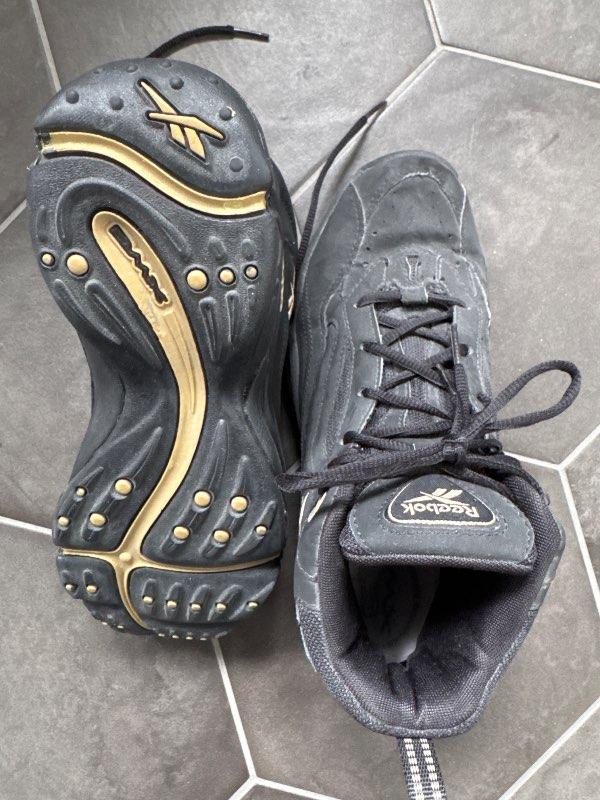 Retro Reebok íþróttaskór