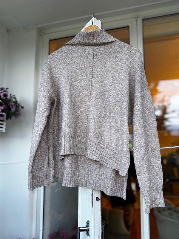 Rúllukragapeysa beige st.XS