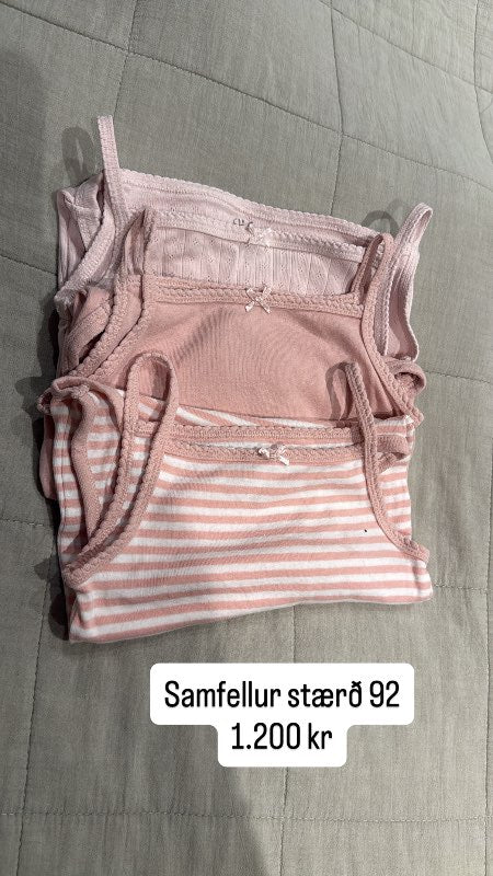 Samfellur 3 stk 1200 kr