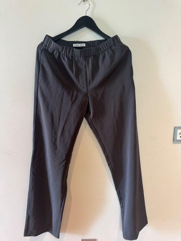 Samsoe buxur gráar