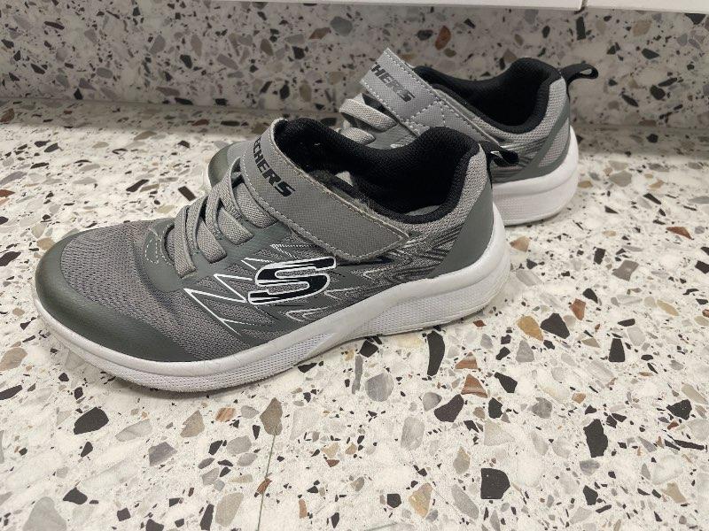 Skechers skór