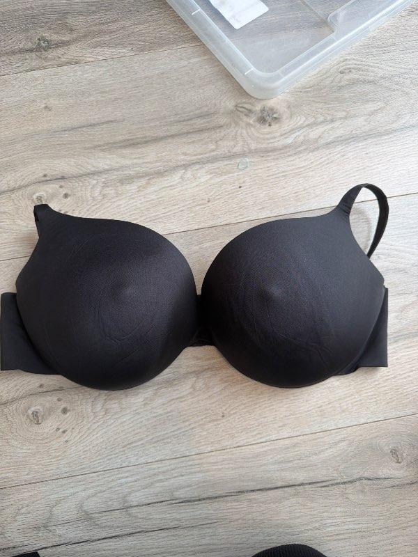 Skims brjóstarhaldari nipple