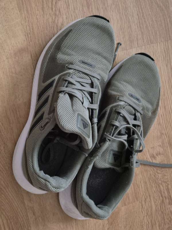 Skór Adidas