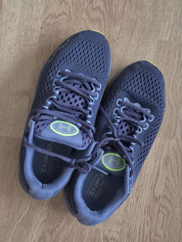 Skór Under Armour