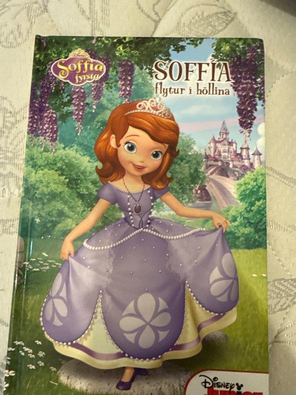 Soffia flytur i höllina