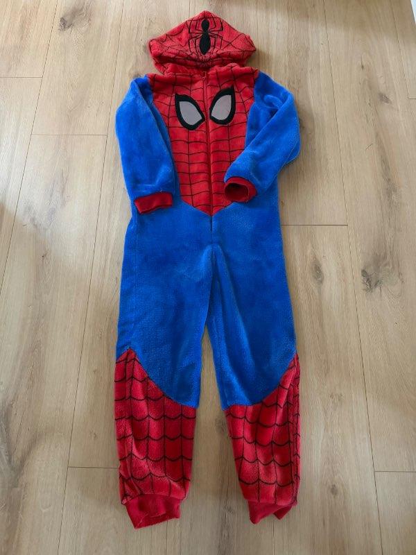 Spiderman kósýgalli