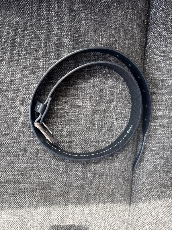 Svart H&m belti