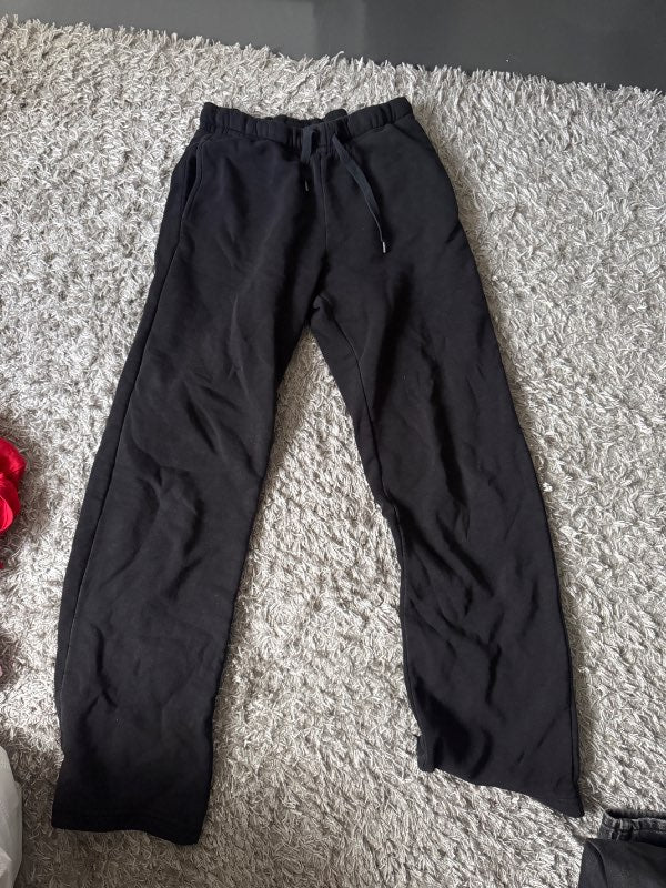 Svartar gina tricot buxur
