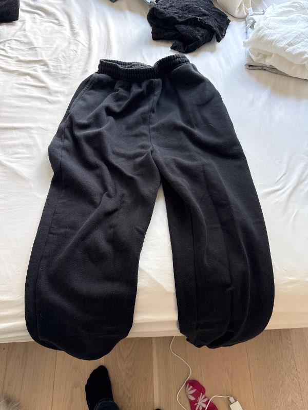 Svartar joggingbuxur asos
