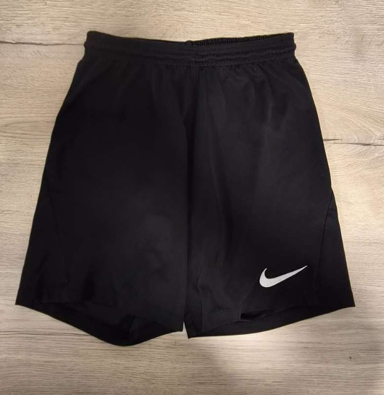 Svartar nike stuttbuxur