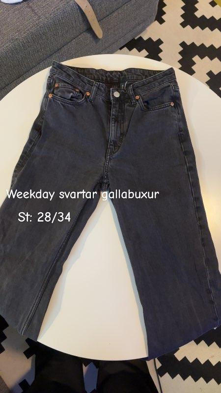 Svartar weekday gallabuxur