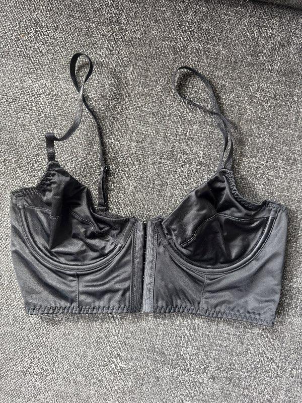 Svartur H&M brjóstarhaldari