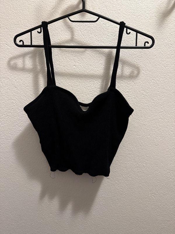 Svartur toppur h&m