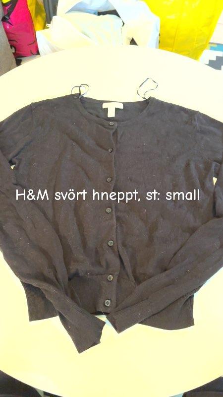 Svört h&m hneppt