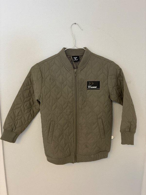 Þ-Hummel jakki grænn