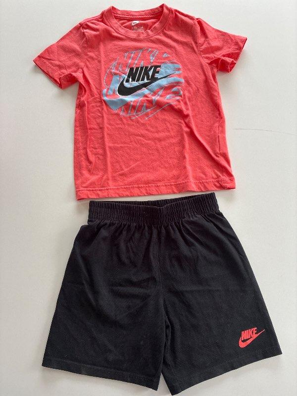 Þ-Nike sett appelsínugult