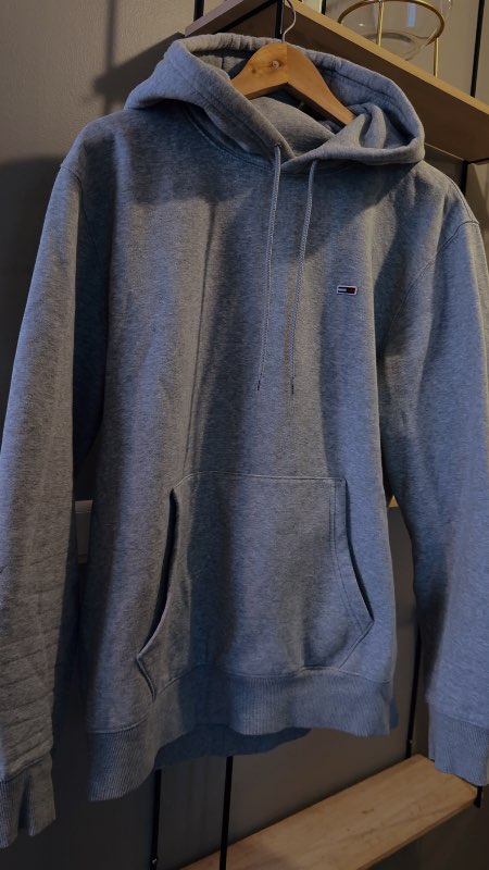 TommyJeans peysa grá