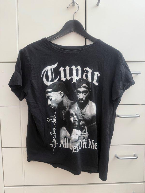 Tupac bolur