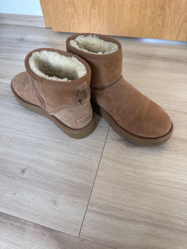 Ugg skór