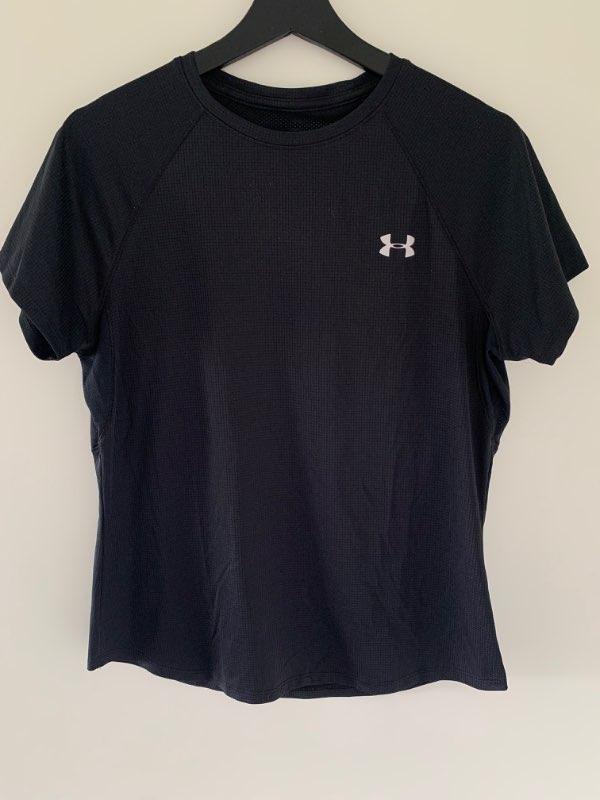 Under Armour bolur