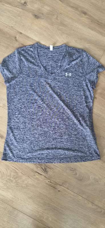 Underarmor bolur grár