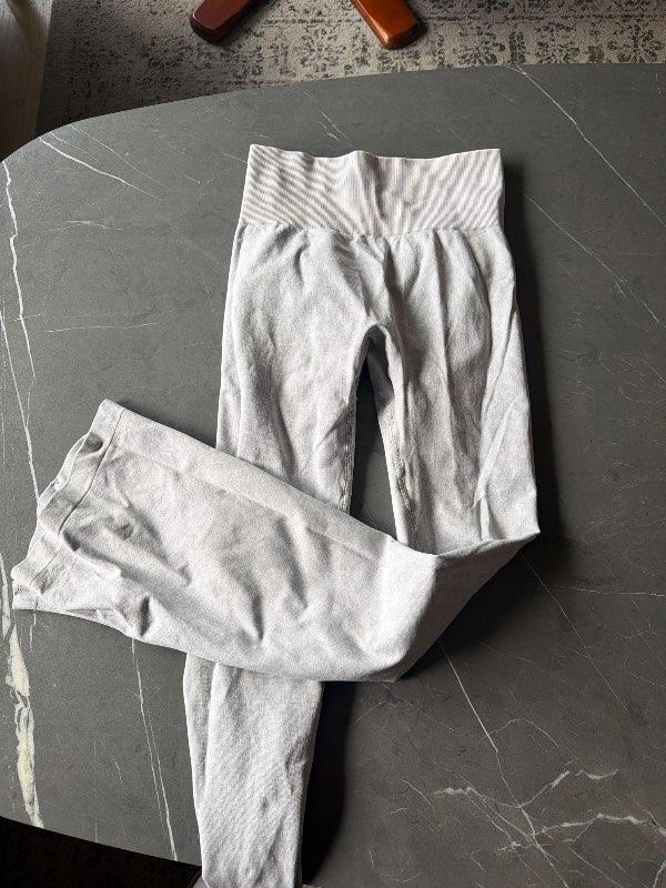 Utviðar leggings