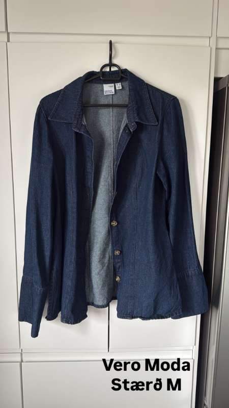 Vero Moda gallaskyrta