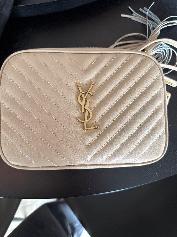 Ysl eftirliking