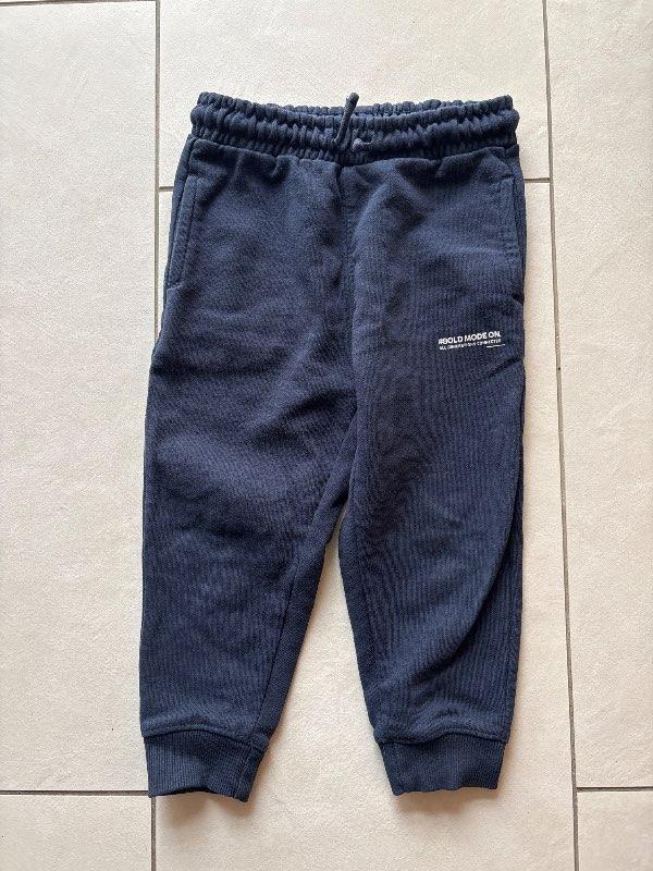Zara jogging buxur