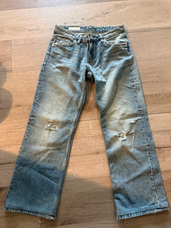 Zara rifnar gallabuxur