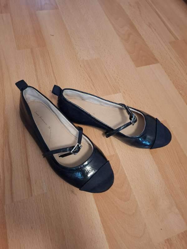 Zara sandalar