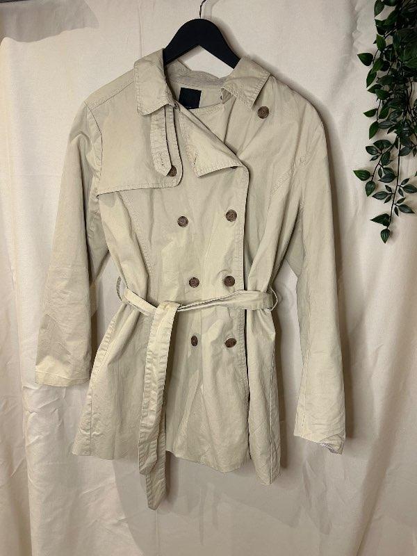 byoung trench coat stuttur