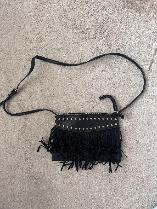 fringe taska