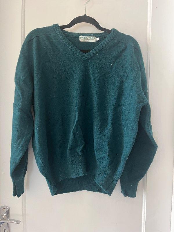 Græn ull peysa / green wool sweater