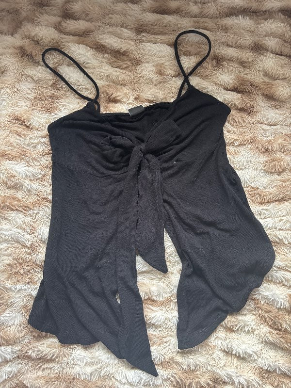 Gina tricot svartur bolur