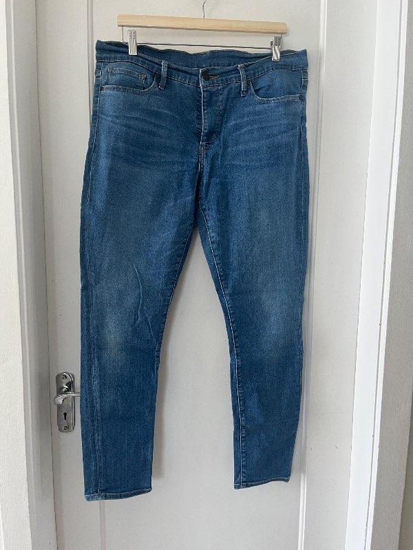 Levi’s skinny gallabuxur / jeans